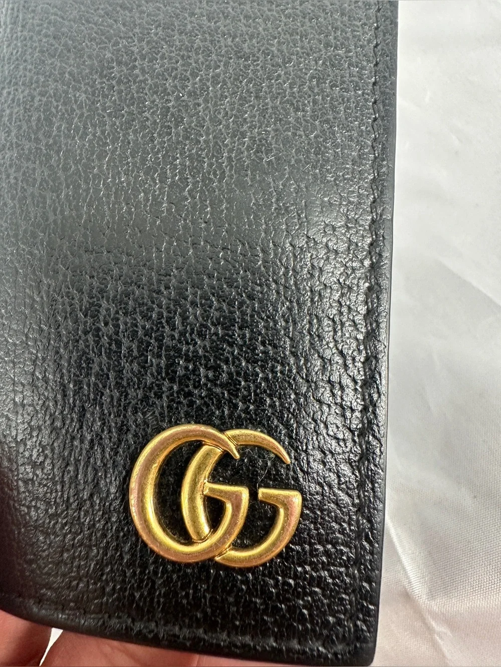 Gucci GG Marmont black leather key organizer